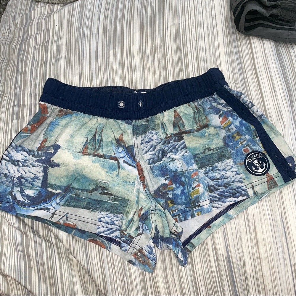 Swim shorts